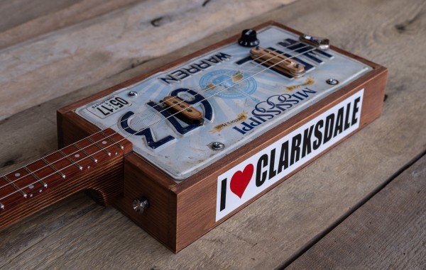 Gallery cigar box guitar